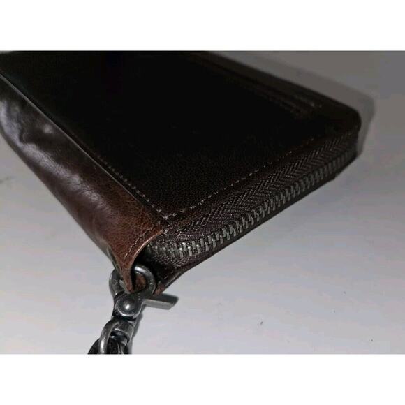 New! Spikes & Sparrow Brown Leather Aspen Wristlet Zip Wallet RFID Protected - Picture 7 of 11